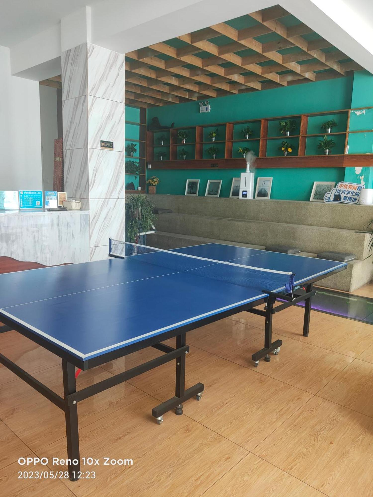Lemongo Youth Hostel Hohhot Buitenkant foto